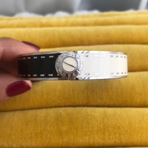 henri bendel Jewelry - Henri Bendel cuff bracelet henri bendel Jewelry - Henri Bendel cuff bracelet